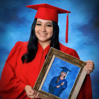 Babysitter in Burbank (California): Sage