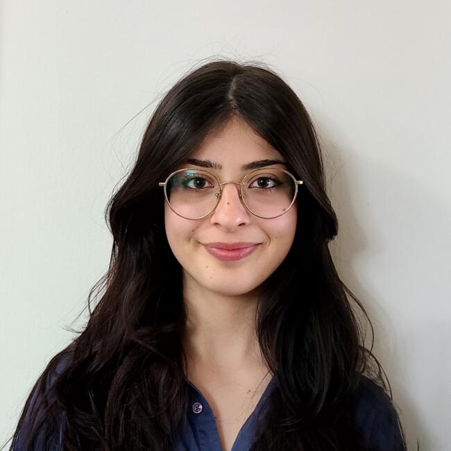 Babysitter in Genf: Delina