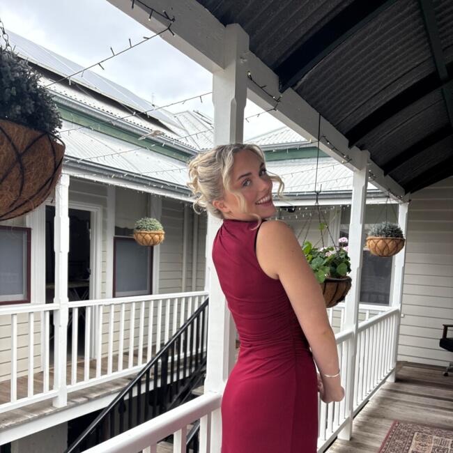 Babysitter in Brisbane: Laura