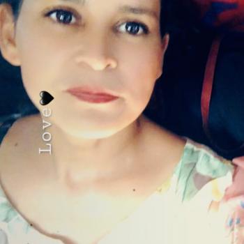 Babysitter Biella: Hajar