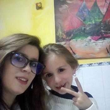 Babysitter Santa Maria da Feira: Ana