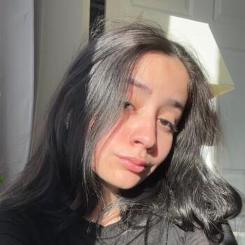 Babysitter in Weehawken: Yasmin
