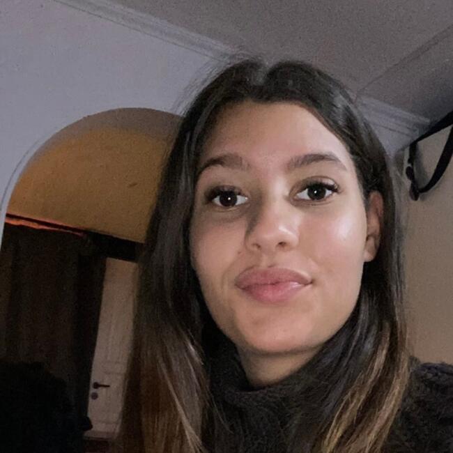 Barnvakt i Lödöse: Angelina