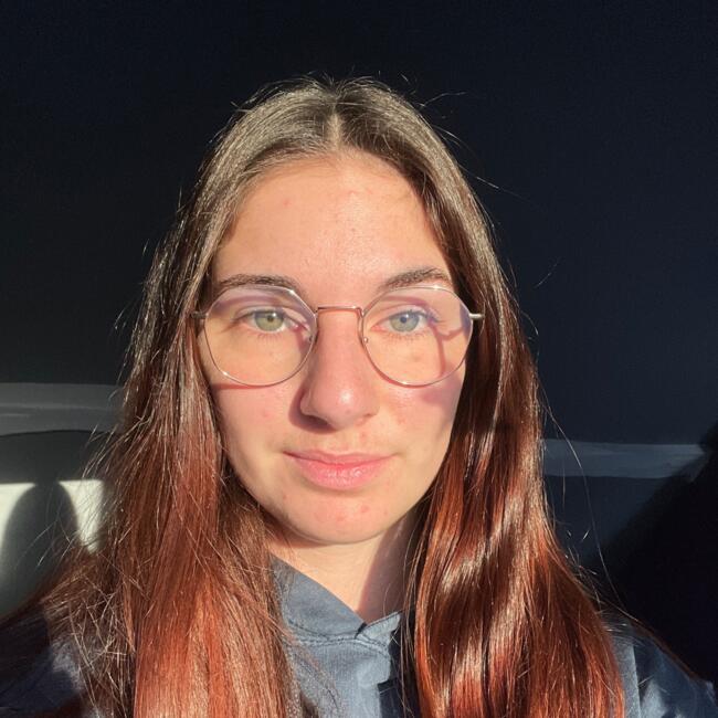 Babysitter in Allonnes: Maëlane