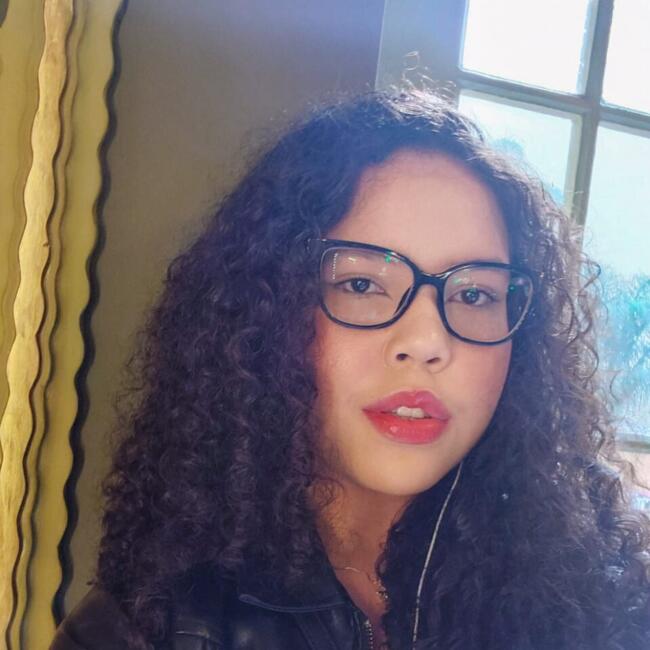 Babysitter in São Paulo: Luiza