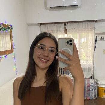 Niñera en San Juan Bautista: Florencia