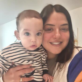 בייביסיטר ב- בת ים: נופר
