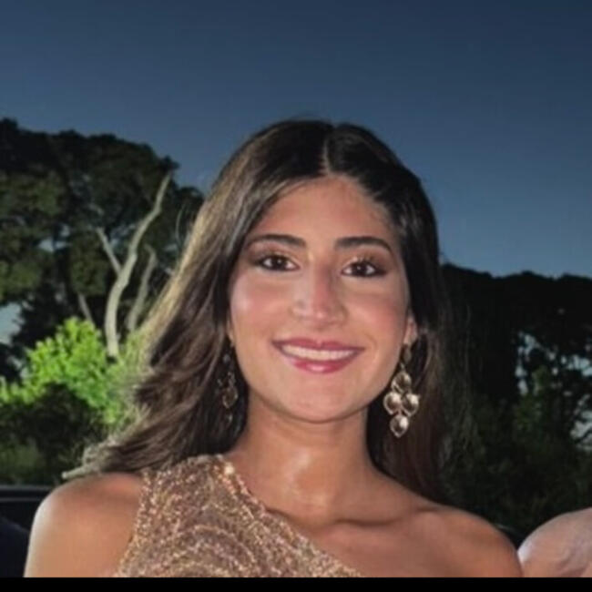 Niñera en Montevideo: Ariana