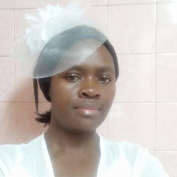 Nanny in Germiston: Viola