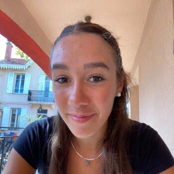 Babysitter in Cannes: Pauline