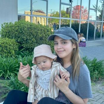 Babysitter in Queenstown: Celeste