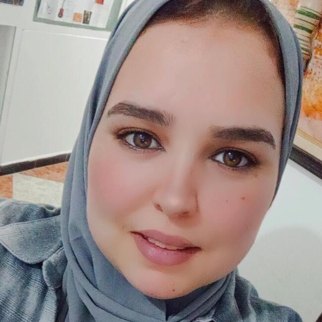 مربية أطفال في تطوان: Houda