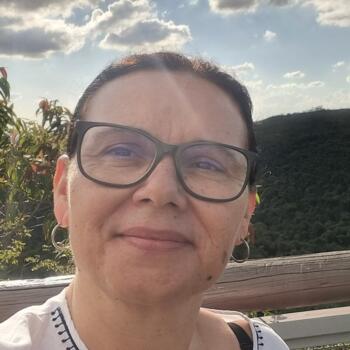 Babysitter in Belo Horizonte: Sara