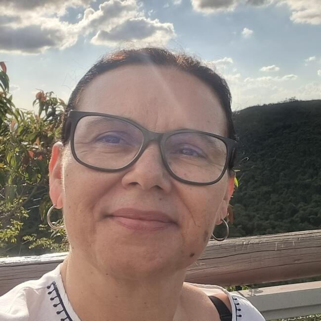 Babysitter in Belo Horizonte: Sara