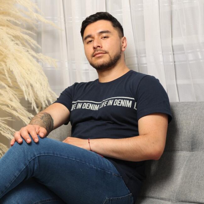 Babysitting job in Bogotá: Carlos