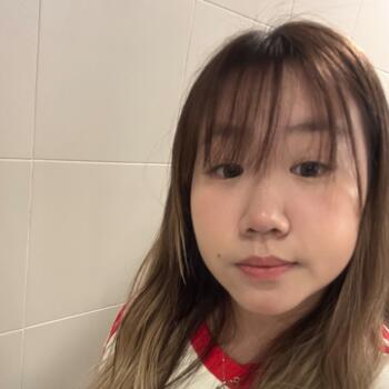 Babysitter in Singapore Island: Xin