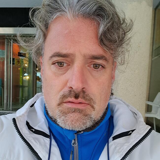 Babysitting job in Atarrabia: German