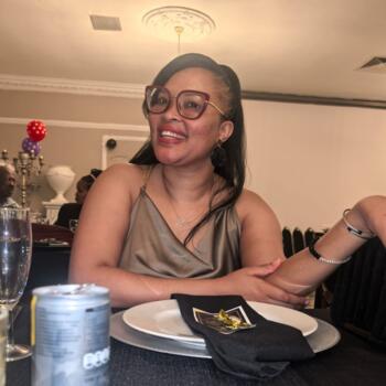 Babysitting job in Kroonstad: babysitting job Thembiwe
