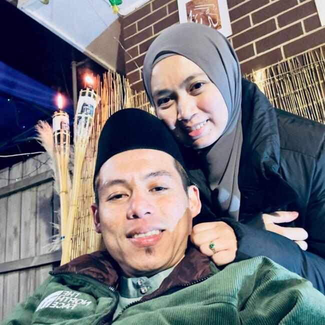 Babysitting job in Melbourne: Wan norasima