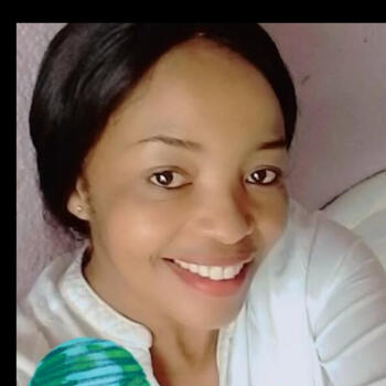Babysitter in Pretoria: Nicole