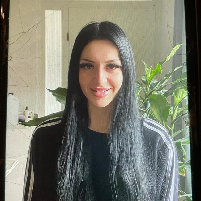Babysitter in Graz: Ines 
