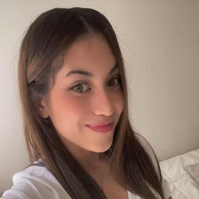 Nanny in Madrid: Romina