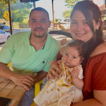 Emprego de babá em Barra do Garças: emprego de babá Vanessa