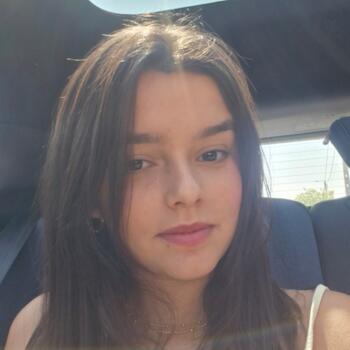 Babysitter in Coimbra: Melissa