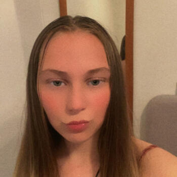 Babysitter in Foxton Beach: Alazay