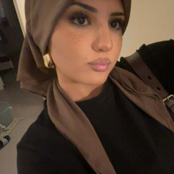 Babysitter in Bruxelles: Safiya