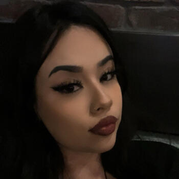 Babysitter in Aurora: Nadya