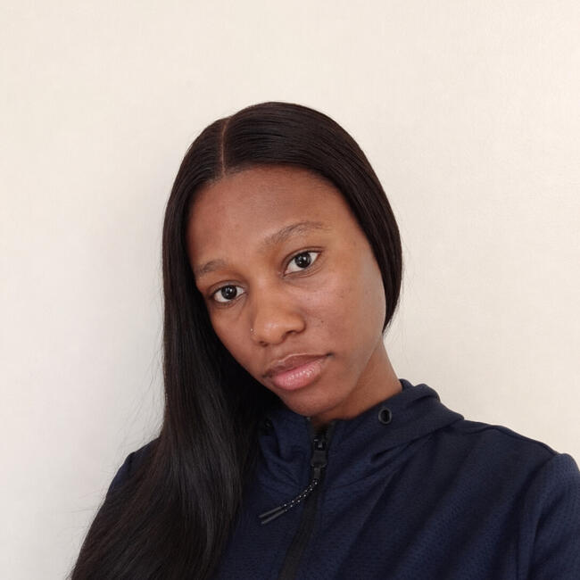 Babysitter in Mariental: Jennifer