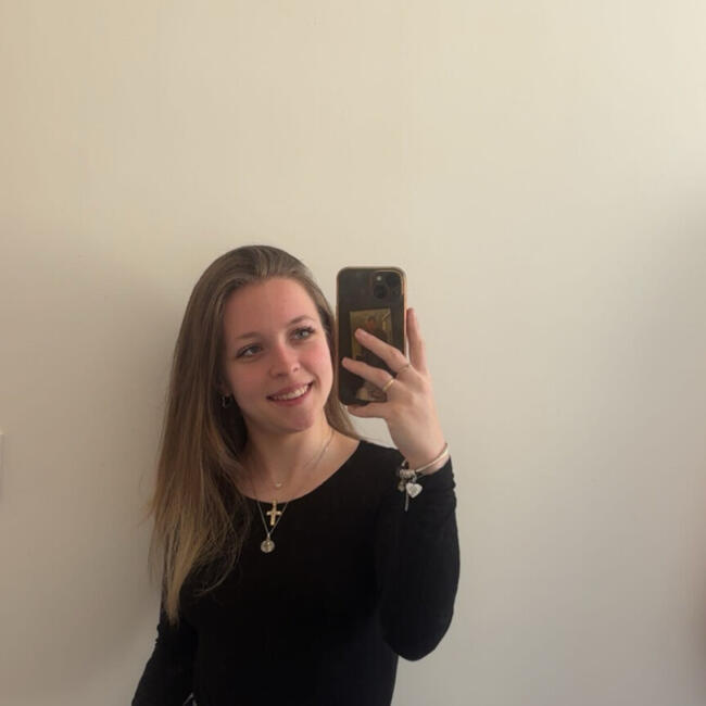 Babysitter in Dieppe: Agathe