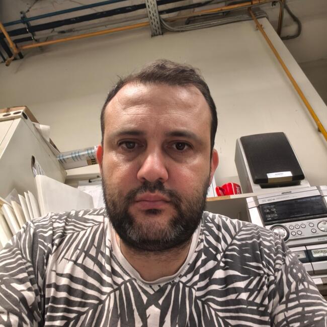 Δουλειά για babysitter στην περιοχή Νέα Φιλαδέλφεια: Armen