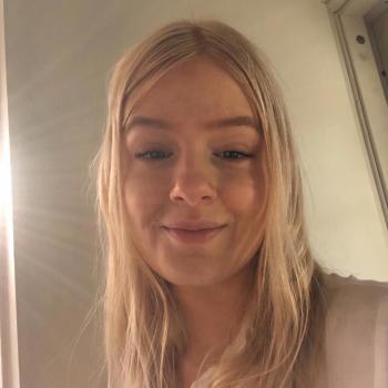 Lastenhoitaja Kaarina: Elina