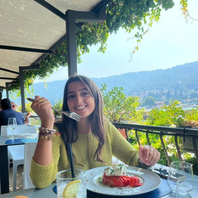 Babysitter in Montberon: Amandine