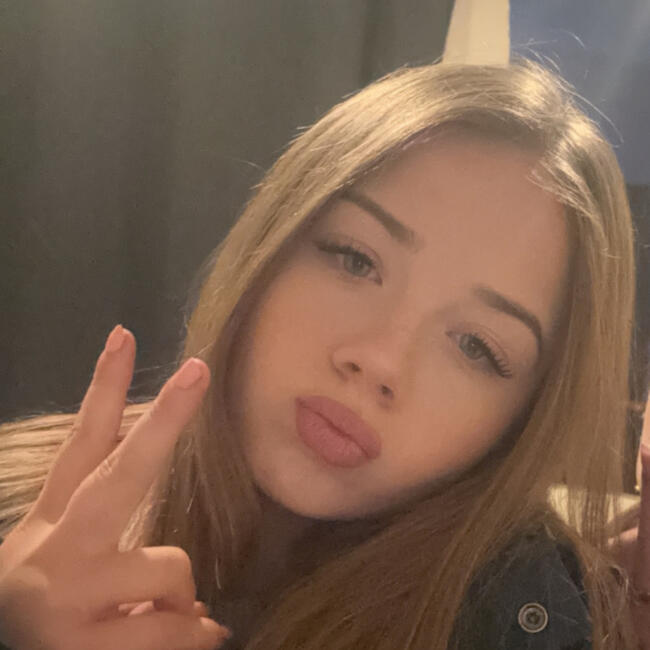 Babysitter in Ashford: Keeley