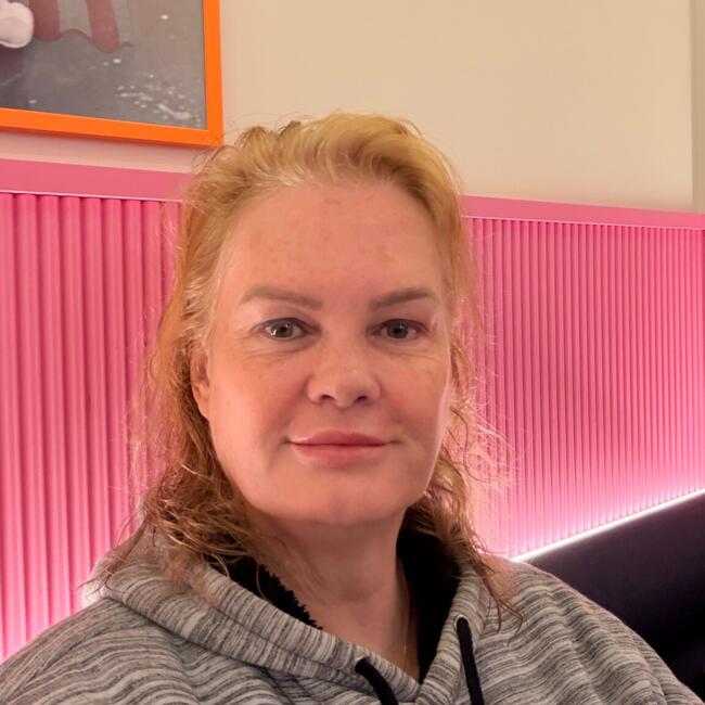 Babysitter in Auckland: Suzanne