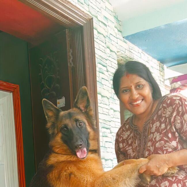 Nanny in Surat: Savita Puthran