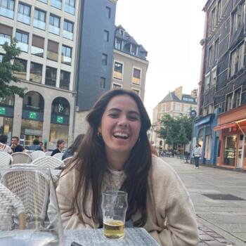 Babysitter in Nantes: Sixtine