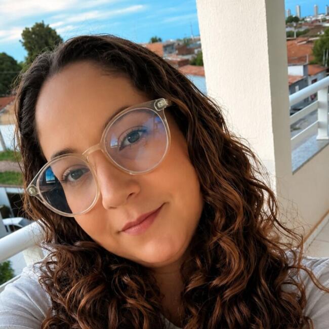 Emprego de babá em Mossoró: Sthefanny