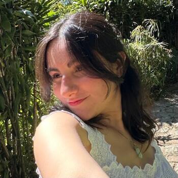 Babysitter in Cork: Lucía