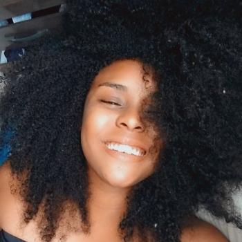 Babá São José dos Pinhais: Ana Caroline