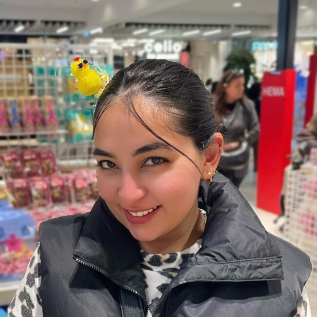 Babysitter in Lattes: Negar