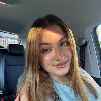 Babysitter Burdinne: Naya