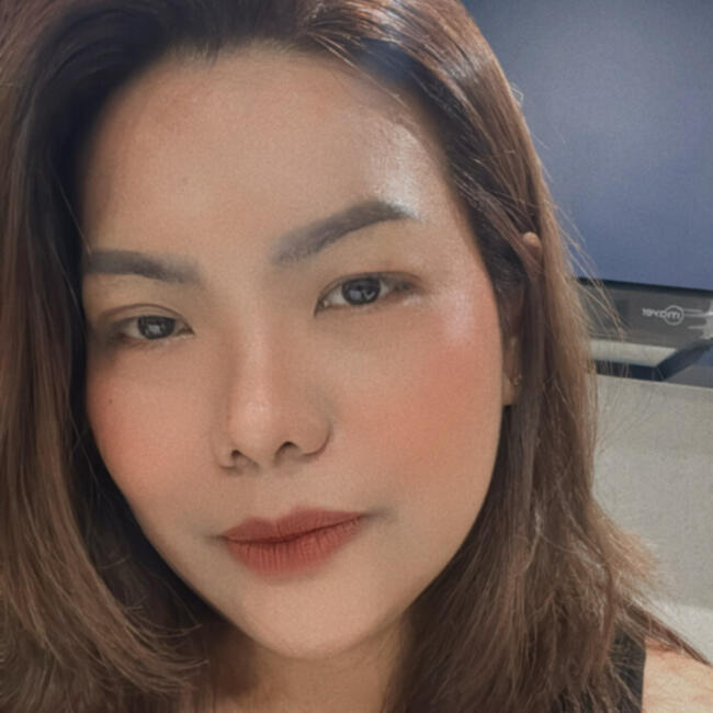 Babysitting job in Singapore Island: Diah Azril