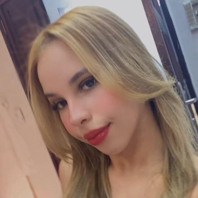 Babysitter in Fortaleza: Beatriz