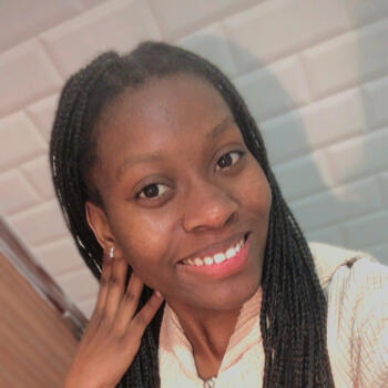 Babysitter em Leiria: Marta