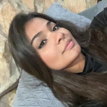 Babysitter em Santarém: Yoná