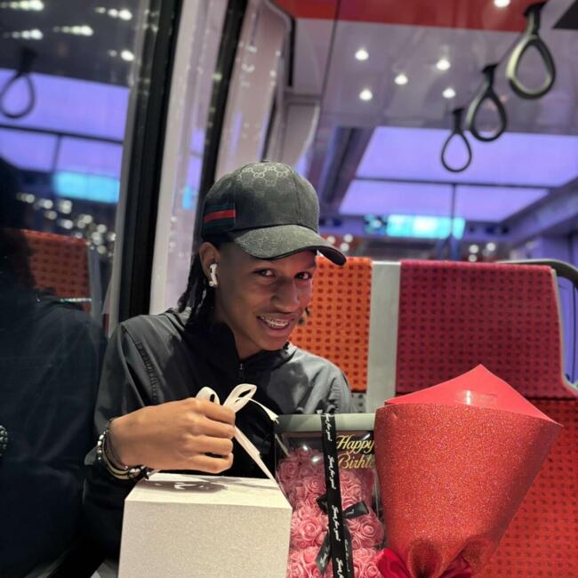 Babysitter in Épinay-sous-Sénart: Leandro